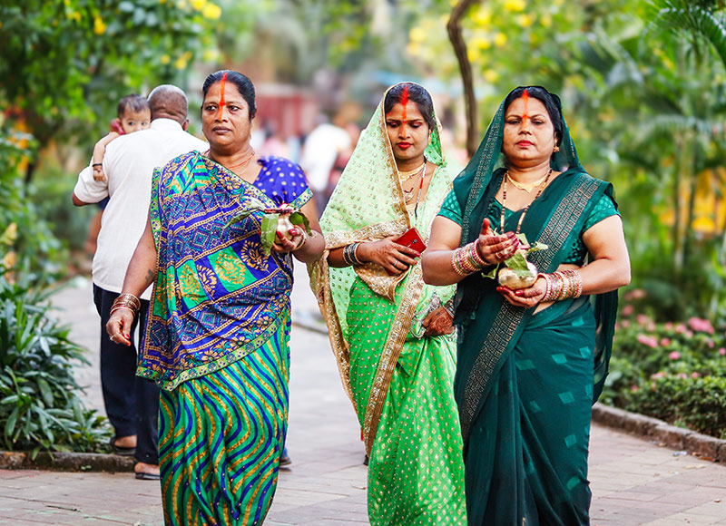 Как завязать сари