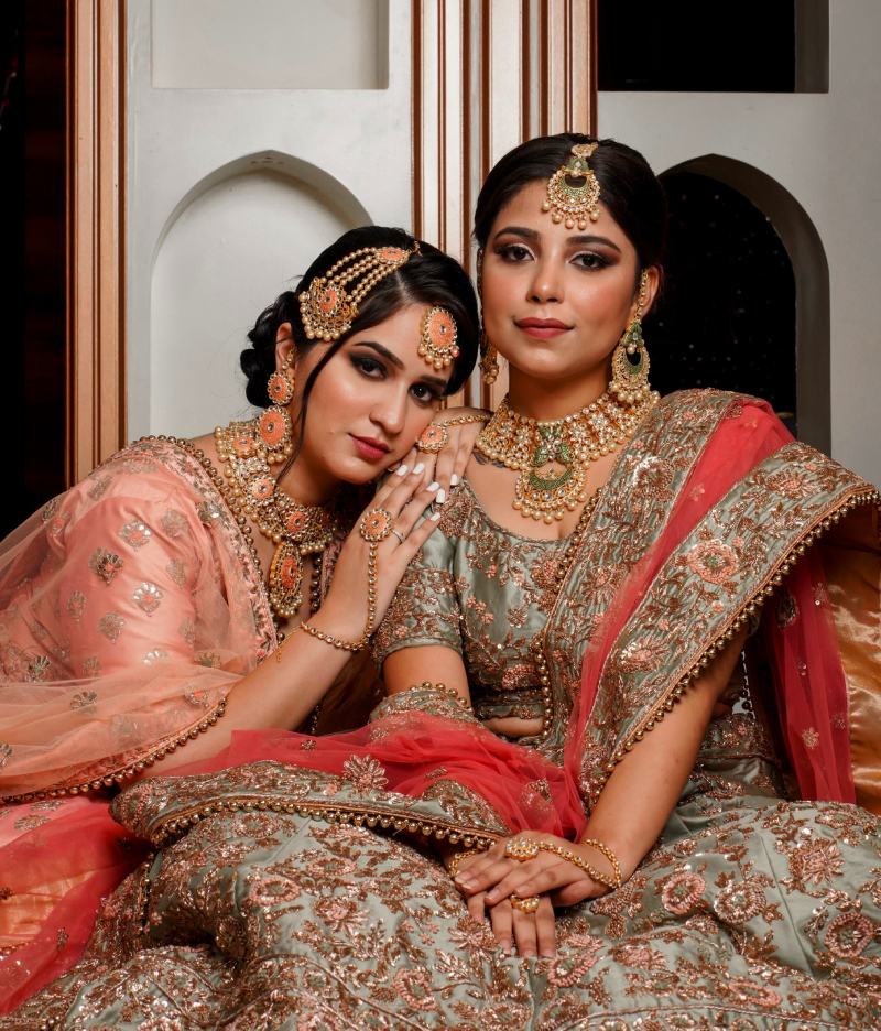 Стильные украшение на голову