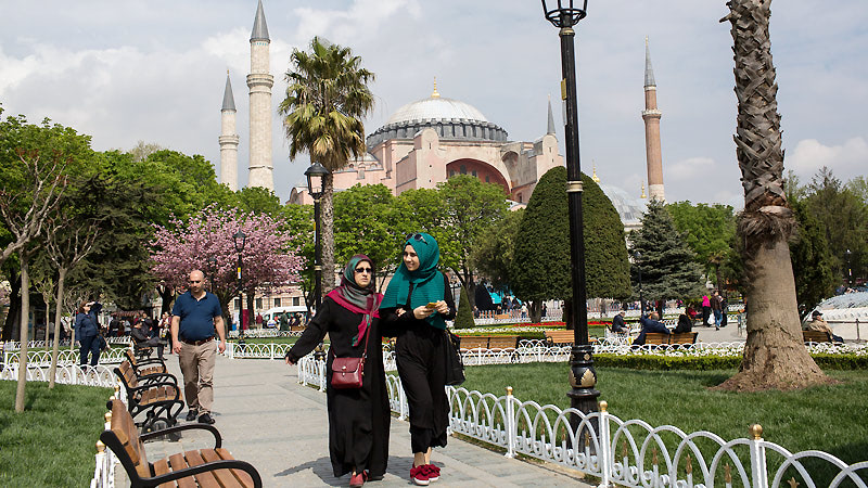 Заперт для туристов