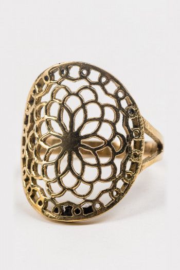 Кольцо Большой лотос