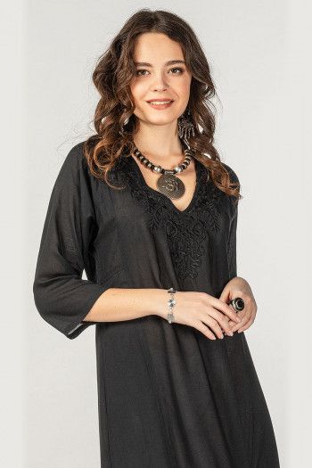 Черное длинное платье Колхикум